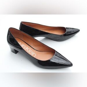 Calvin Klein low pumps